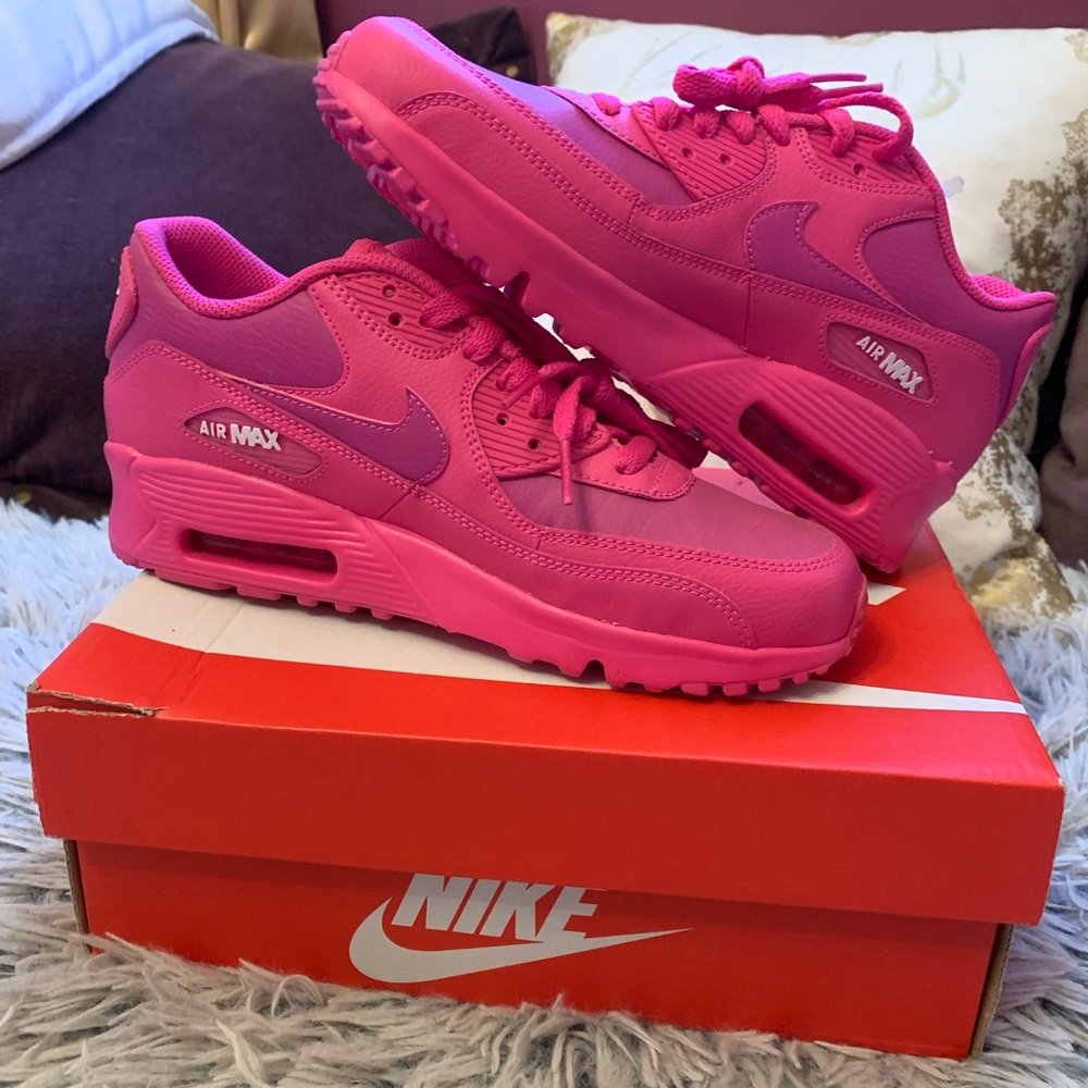 NEW Nike Laser Fuschia Air Max 90 Youth Sneaker